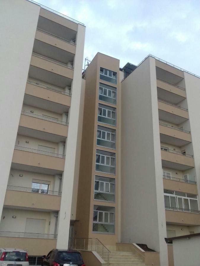 Apartamento Palazzo Del Mare Nápoles Exterior foto